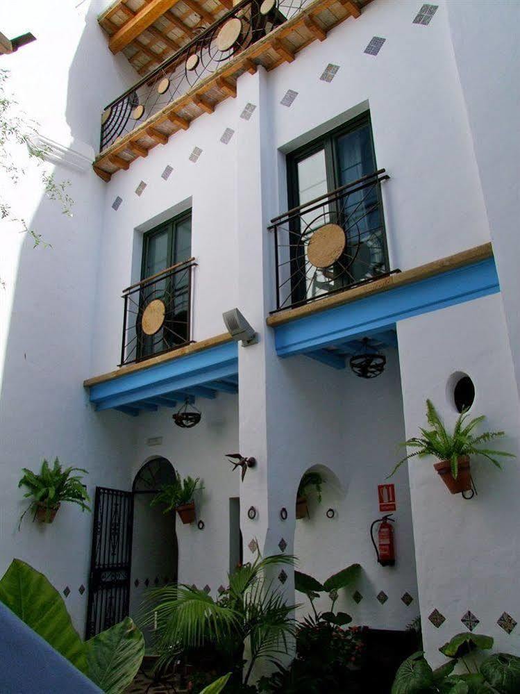 Hostal Casa Alborada Conil De La Frontera Exterior photo